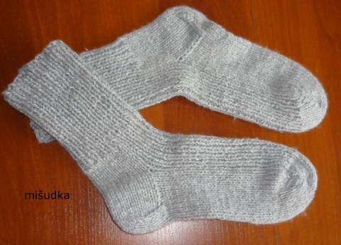 šedé ponožky 42 - délka 26-27cm šedé ponožky nohy dámské příjemné pánské 