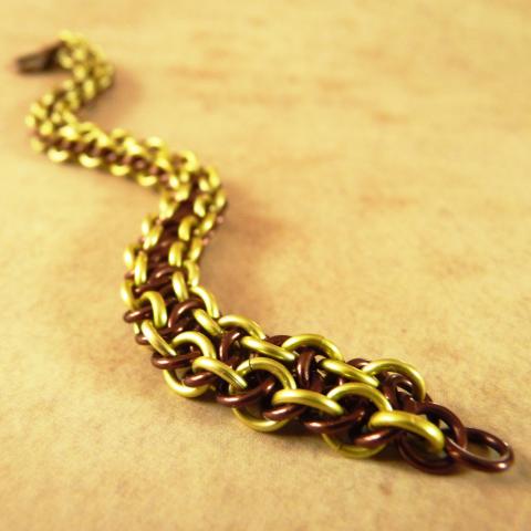 forSnake - hnědo-žlutá náramek kroužkované elox eloxovaný drátování drátované kroužky kroužkování chainmaille chainmail chainmaile hliník 