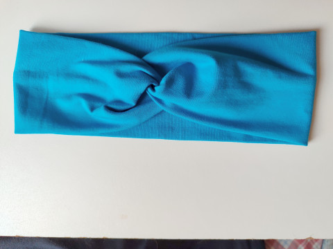 Čelenka z úpletu tm. tyrkys modrá úpletová čelenka tyrkysová turban překřížená 