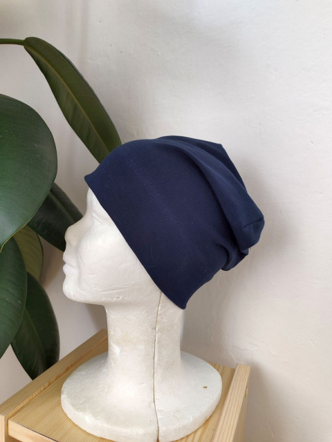 Úpletová čepice tm. modrá čepice jaro úpletová léto 