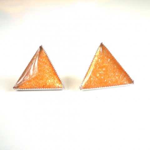Oranžové trojúhelníčky z pryskyřice náušnice pryskyřice puzety trojúhelníčky 