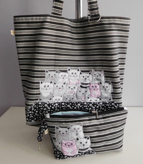 Tašky s kočičkami taška růžová šedá souprava autorská pruhy originál kočičky černobílá nepřehlédnutelná jediná tašttička 