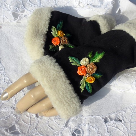 Rukavice+nákrčník vyšívané malované zima květy elegantní vyšívání luxusní originál rukavice nákrčník vyšívané kožešina 