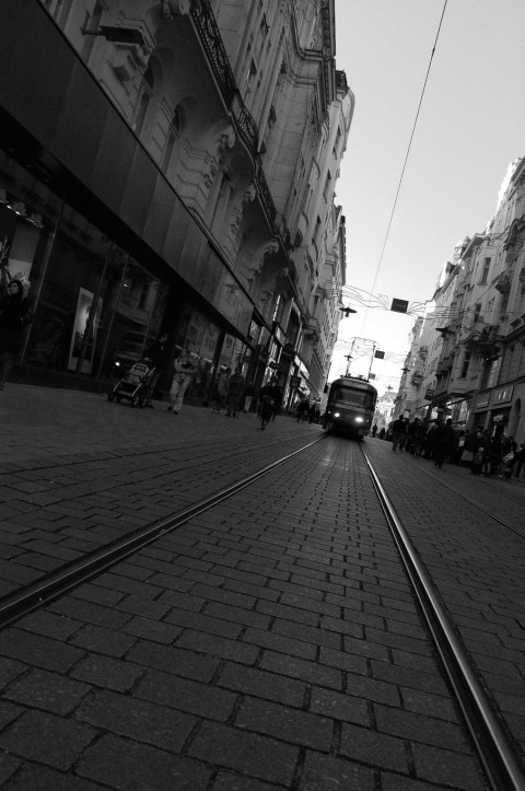Streetcar fotografie černobílá 