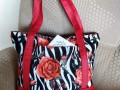 Taška-kabelka-červené růže na zebře