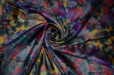 Hedvábný šátek pestrý s fialovou zelená batika hedvábí pestrý hedvábný hedvábná šátek hedvábné silk 