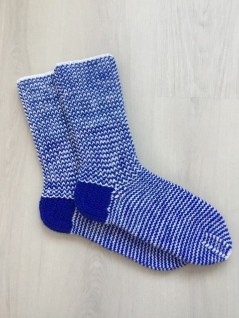 Ponožky vel. 43 - 44 zima modrá podzim pletení bílá proužky akryl ponožky nohy teplo 