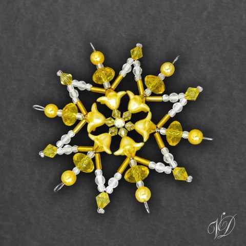 Vánoční korálková hvězda - KO312 ozdoby vánoce vánoční hvězda ozdoba hvězdy star korálková korálkové stromeček hvězdička vločka hvězdičky vločky ozdobička z korálků 