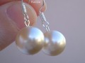 Jednoduché, perlové náušnice