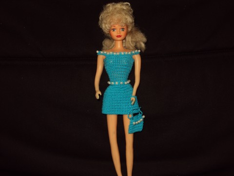 Tyrkysové šatičky s kabelkou panenka šaty háčkované krátké společenské barbie 