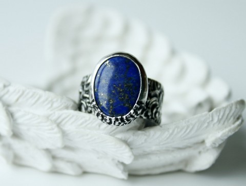 Malý hvězdář .. ( lapis lazuli ) modrý prsten noční modrá cín hvězda hvězdy minerál noc cínování cínovaný půlnoc noční obloha lapis lazuli htj polodrhoka 