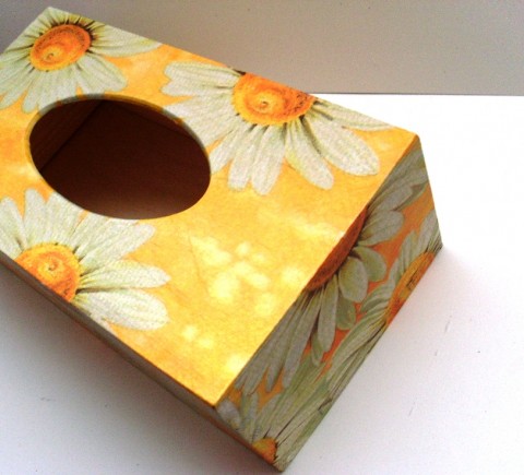 krabička na kapesníky květina krabička kapesníky krabice květiny slunečnice decoupage kytky grunterka kapesník ubrousky 