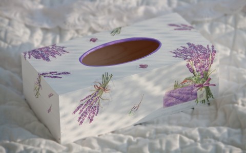krabička na kapesníky-levandulová květina levandule fialová krabička kapesníky krabice květiny zátiší decoupage kytky ubrousek grunterka kapesník ubrousky 