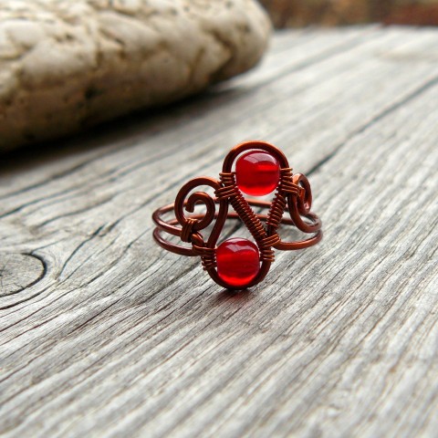 Prstýnek měděný červený (vel.55) červená prsten červený drátování prstýnek wirewrapping měděný 