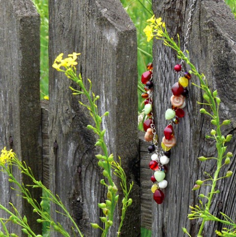 Náhrdelník - luční kvítí náhrdelník prázdniny dívčí léto veselý krátký venkov originál pestrobarevný vesnice handmade luční kvítí boho 