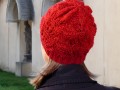 Pletená čepice - červená se třpytem