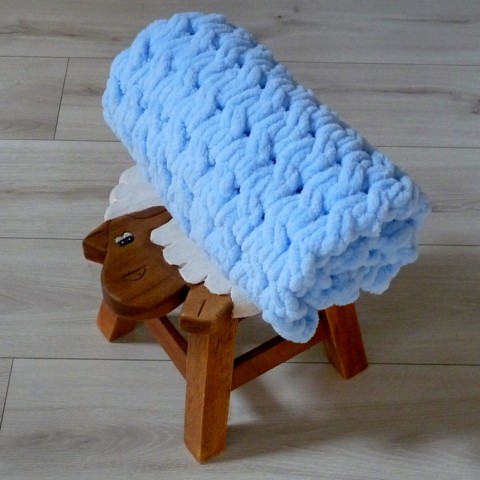 Deka pro miminko - nebeská modrá deka miminko dětská dečka pletená teplá nebeská handmade objemná děťátko heboučká žinylková díte mazlivá 