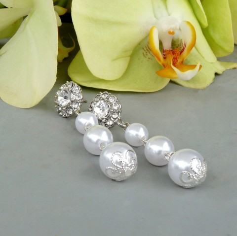 Náušnice - romantické perly dárek náušnice láska bílé romantické perličky perly svatební něžné originál společenské plesové delší štras handmade broušené korálky 