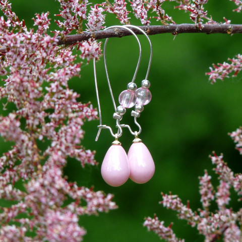 Náušnice - růžové kapky náušnice láska romantické jemné kapka dlouhé svatební něžné růžové originál kapky slza delší handmade lehoučké slzy 