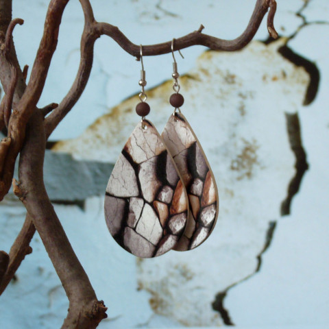 Náušnice - opuka dřevo dřevěné náušnice dívčí extravagantní kapka zeď originál kapky slza velké kameny zajímavé oblázky handmade lehoučké slzy rozpustilé kamenité dlažba opuka 