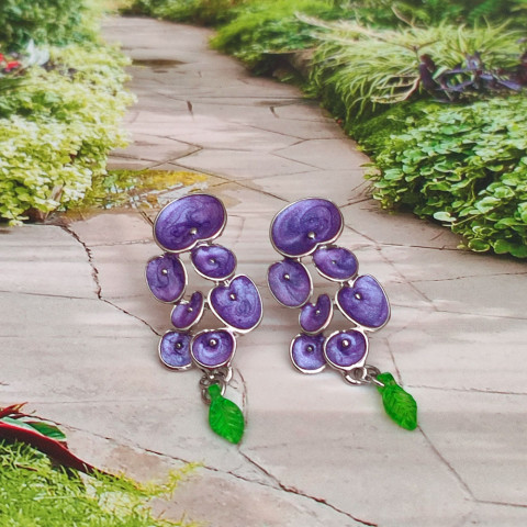 Náušnice - náruč levandule náušnice levandule elegantní květiny zahrada léto extravagantní fialové macešky originál lístečky puzetky handmade stylové květinové nepřehlédnutelné atraktivní kalíšky 
