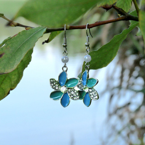 Náušnice - třpytivé květy náušnice květy elegantní romantické visací originál zirkony zirkon lesklé třpytivé handmade květinové 