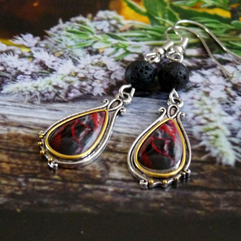 Náušnice - plamen vášně (láva) dárek náušnice oheň černé křišťálová pryskyřice originál minerály energie ohnivé láva gothic tajemné handmade lávové živel witch nespoutané vášeń 