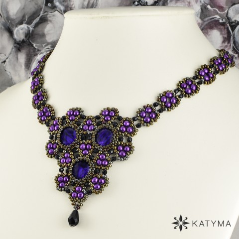 Náhrdelník s malovanými kabošony náhrdelník malované sklo fialová dámský perličky 