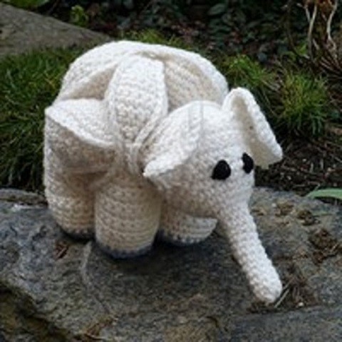 slon Puclík hračka háčkování zoo slon skládačka 
