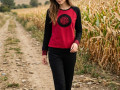 MIKINA