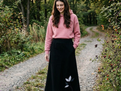 MIKINA