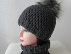 Háčkovaný dámský top