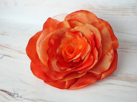 Meruňková růže. brož šperk oranžová podzim růže barevná meruňková listí opalovaná 