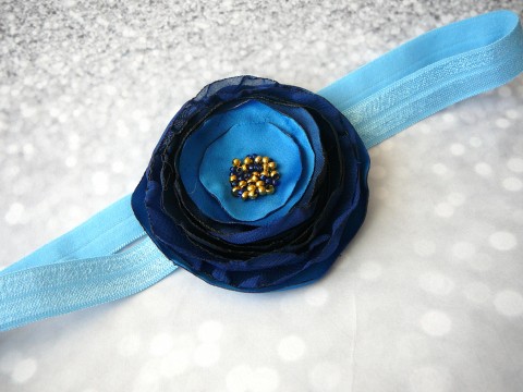 Modrá čelenka. dívčí květiny barevná ozdoba čelenka rekvizita 