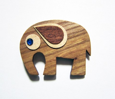 Brož - slon dřevo brož dřevěná brožka slon slůně sloní 