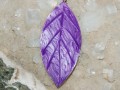 Náhrdelník fialový list