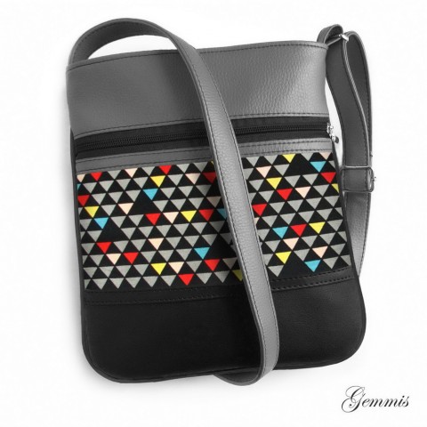 Kabelka Janette No.116 kabelka šitá trojúhelník zip popruh crossbody gemmis geometrie. originál 