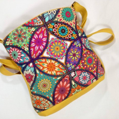 Kabelka mandaly kabelka originální dárek taška květina letní slunečnice žlutá léto cestování mandala koženková výlet 