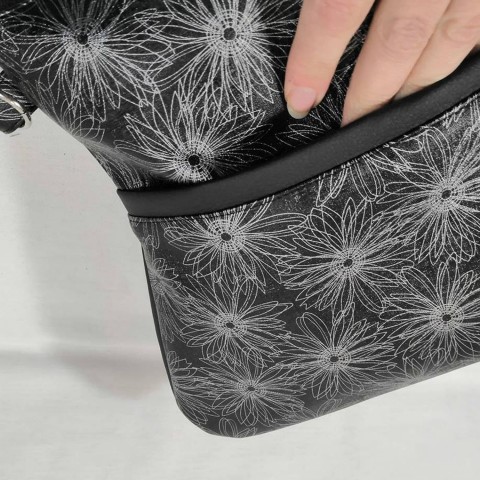 Kabelka koženková květinová kabelka originální dárek doplněk taška květy elegantní květ prostorná koženková 