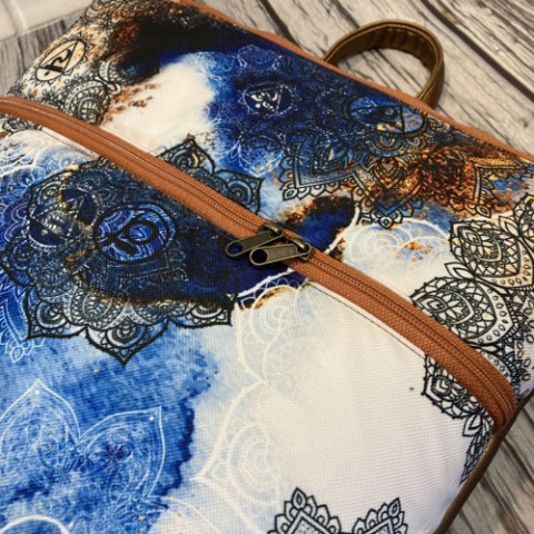 Batoh mandalový originální batoh cestování koženka mandala na výlet mandalový prostorný 