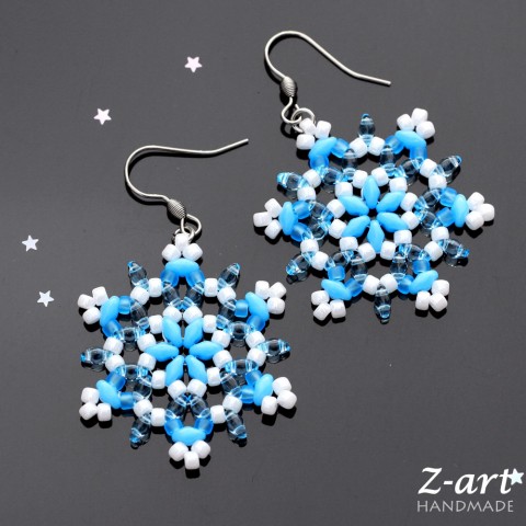 Náušnice sněhové VLOČKY (chir. oc.) náušnice sníh vánoce vánoční šité chirurgická ocel beadweaving vločky sněhové vločkové 