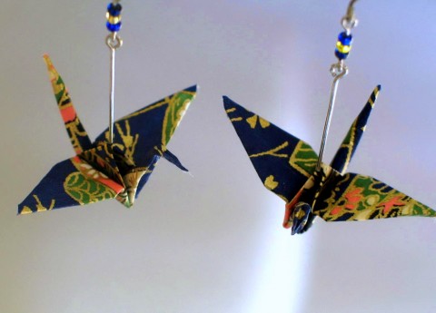 Jeřábi z bouřkového nebe -náušnice origami jeřáb zvíře ruční japonský naušnice waši 