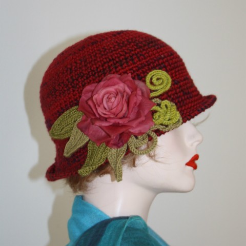 Hedvábná růže klobouk 