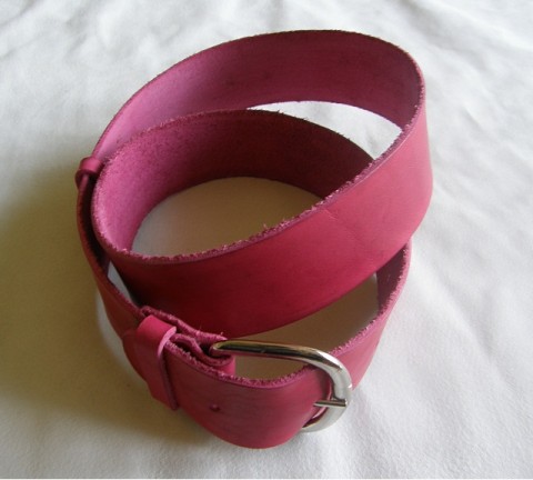 Pásek kožený růžový, 96-109 cm 