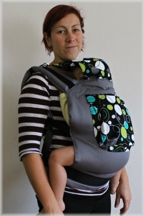 ŠEDÉ S KRUHY nošení dětí ergonomické nosítko nosítko na dítě ergonomické nostíko na dítě zdravé nošení dětí 