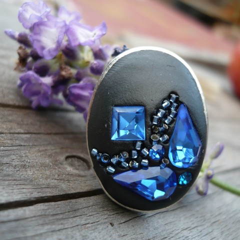 Modrý prstýnek prsten modrá štras crystal clay krystaly kobaltová 