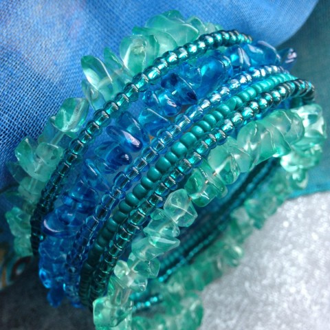 Vodní sklíčkový náramek modrá léto tyrkysová vodní sklíčka 