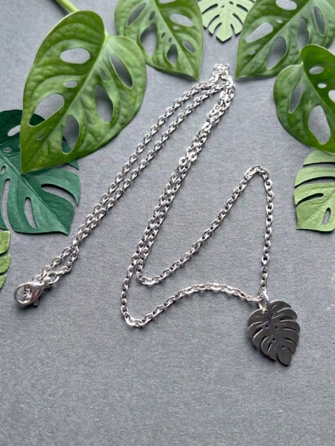 Řetízek s monsterou - S.Steel přívěsek list lístek nerez steel monstera 