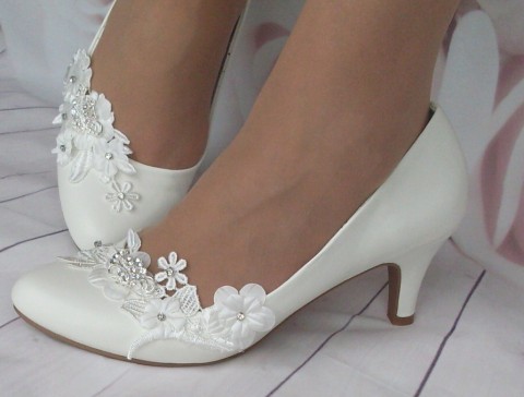Boty - svatební lodičky - obuv  40 bílá svatba bílý svatební dárkový nevěsta wedding podvazky hochzeit svatební šaty boty obuv lodičky dárek 