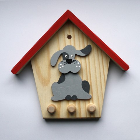Věšáček s pejskem domov pes pejsek věšák věšáček domeček domek dětem pro děti na klíče do předsíně s pejsem 